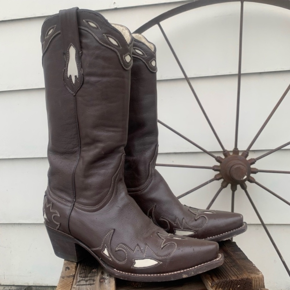 brown leather ferrini cowgirl boots